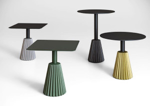 Бетонный журнальный столик