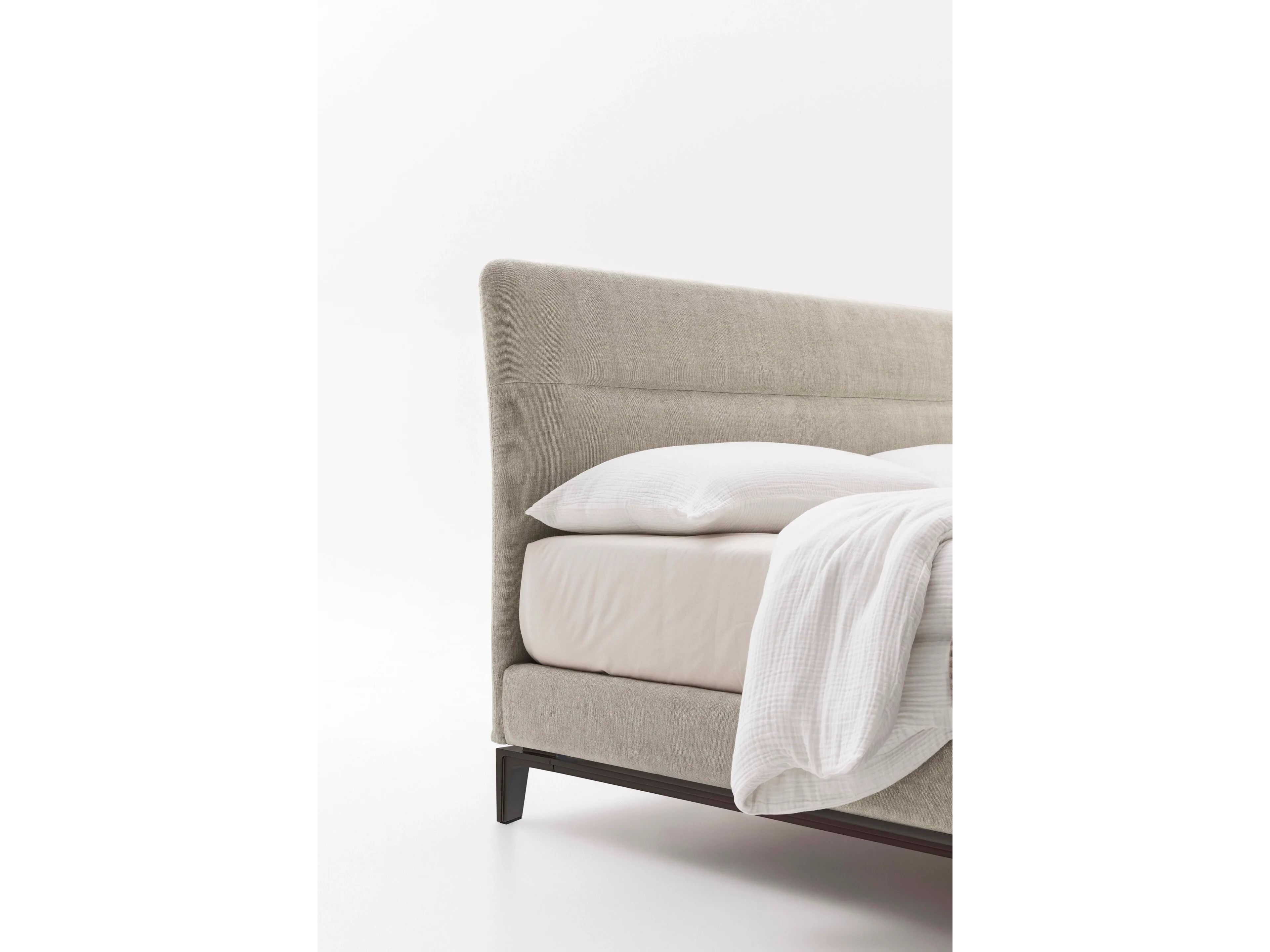 Двуспальная кровать с мягким изголовьем Alf DaFrè ORION ARCH-00106542 - Вид №6