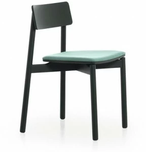 Very Wood Штабелируемый стул со встроенной подушкой Rib