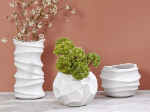 Керамическая ваза