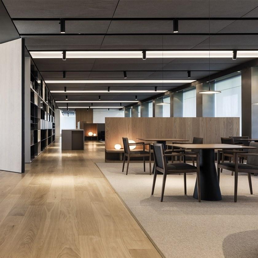 Andreu World Мягкое кожаное кресло с подлокотниками Carlotta So0992 - Вид №3