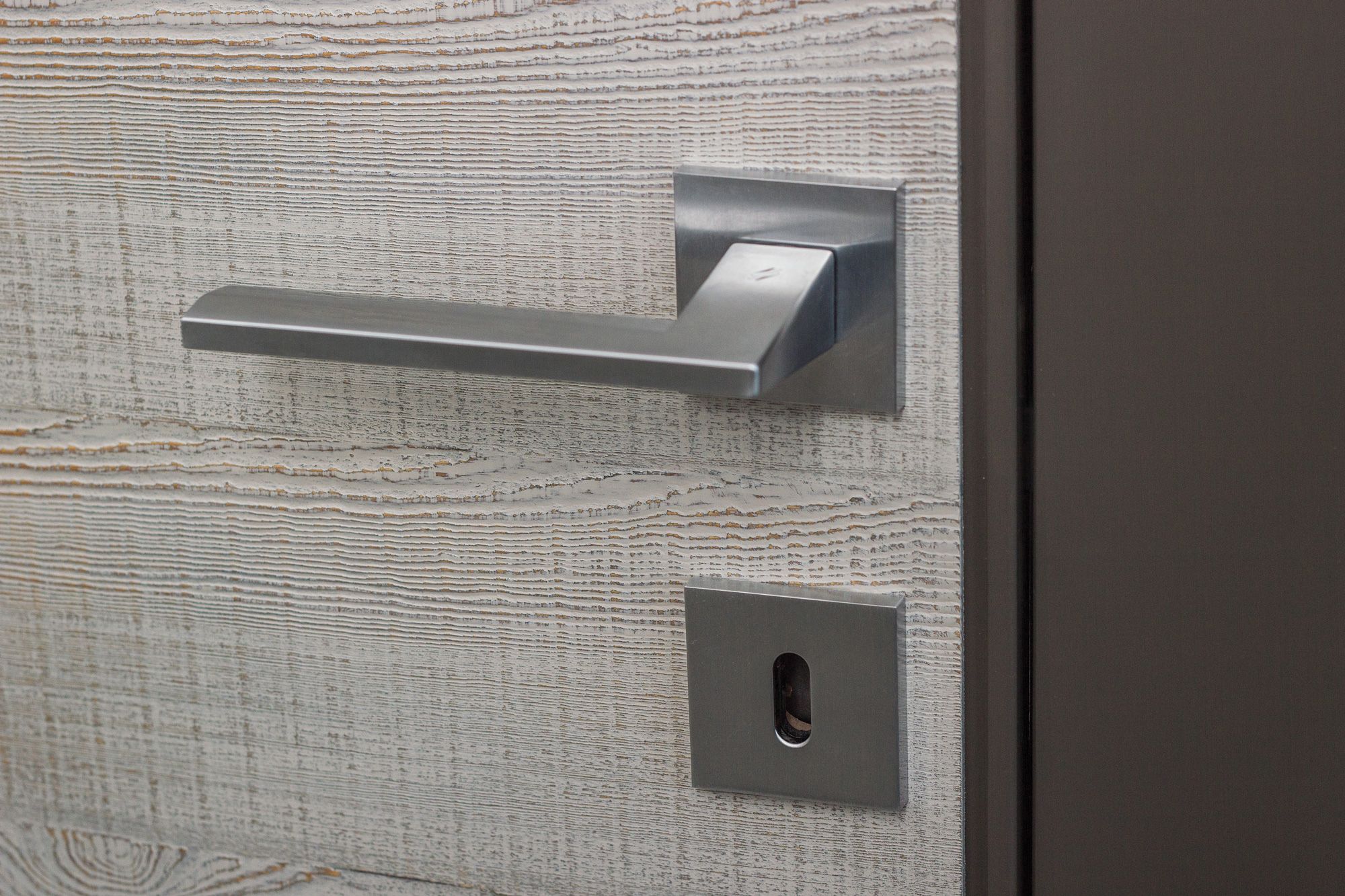 Распашная дверь из лиственницы FBP Адель ARCH-00139531 - Вид №4