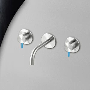 Смеситель для раковины сталь глянцевая с синей ручкой Toki Radomonte TKI28LCIL26