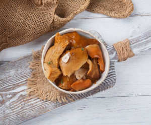 2579 Рыжики соленые резаные Вкусляндия