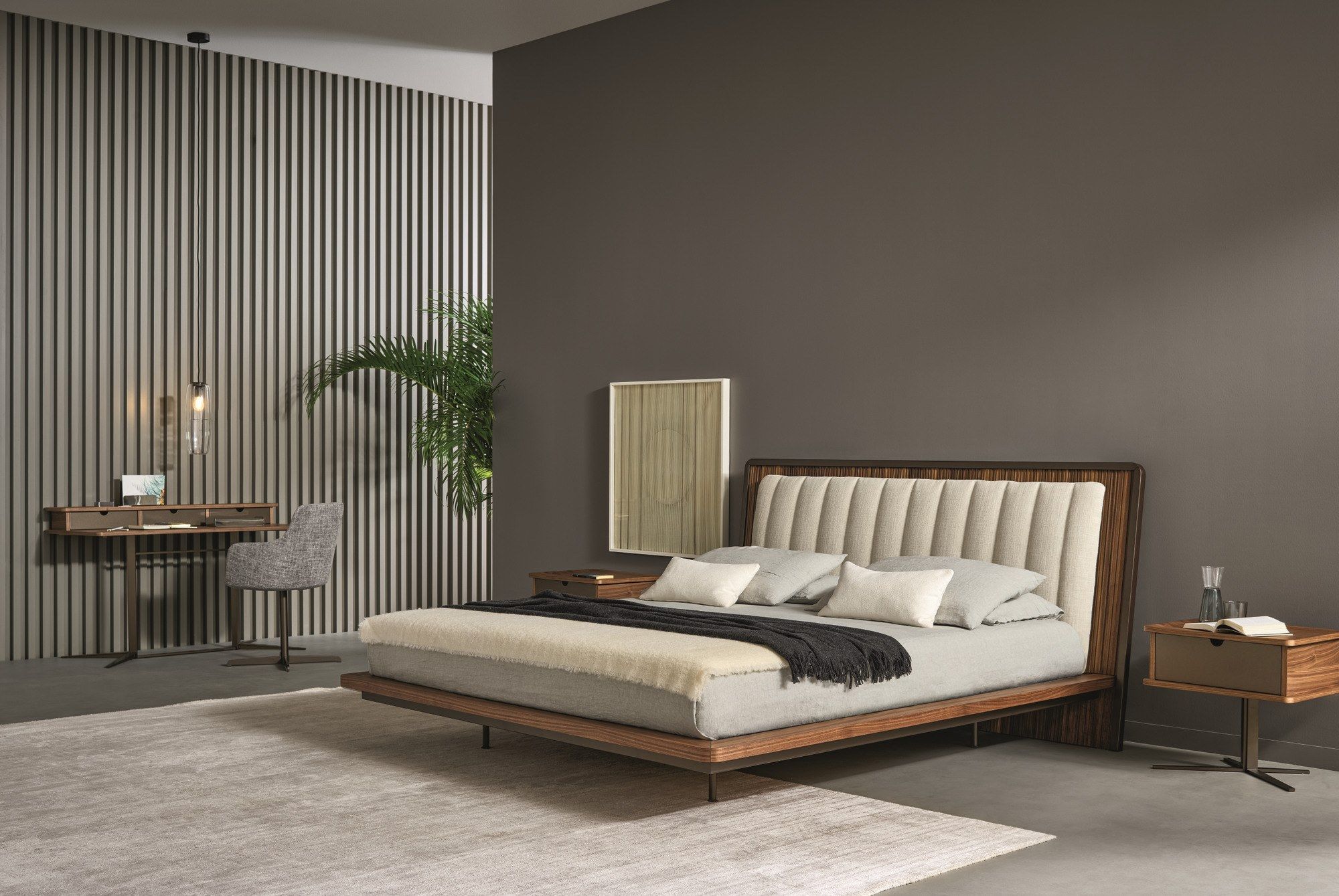 Двуспальная кровать из грецкого ореха с мягким изголовьем BONALDO Нельсон ARCH-00133078
