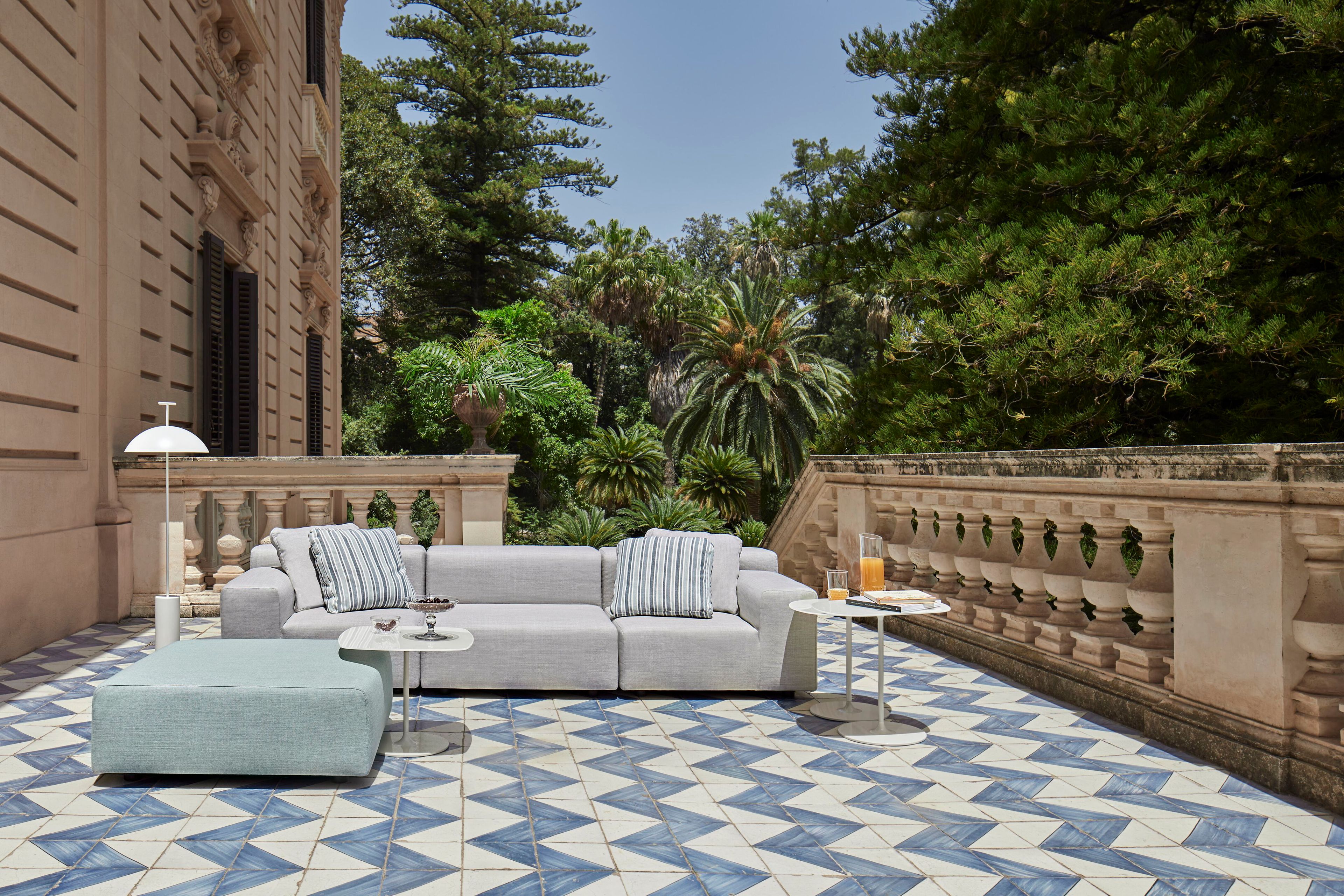 Квадратный журнальный столик с хрустальной столешницей и стальным основанием Kartell Тьерри ARCH-00101470 - Вид №13