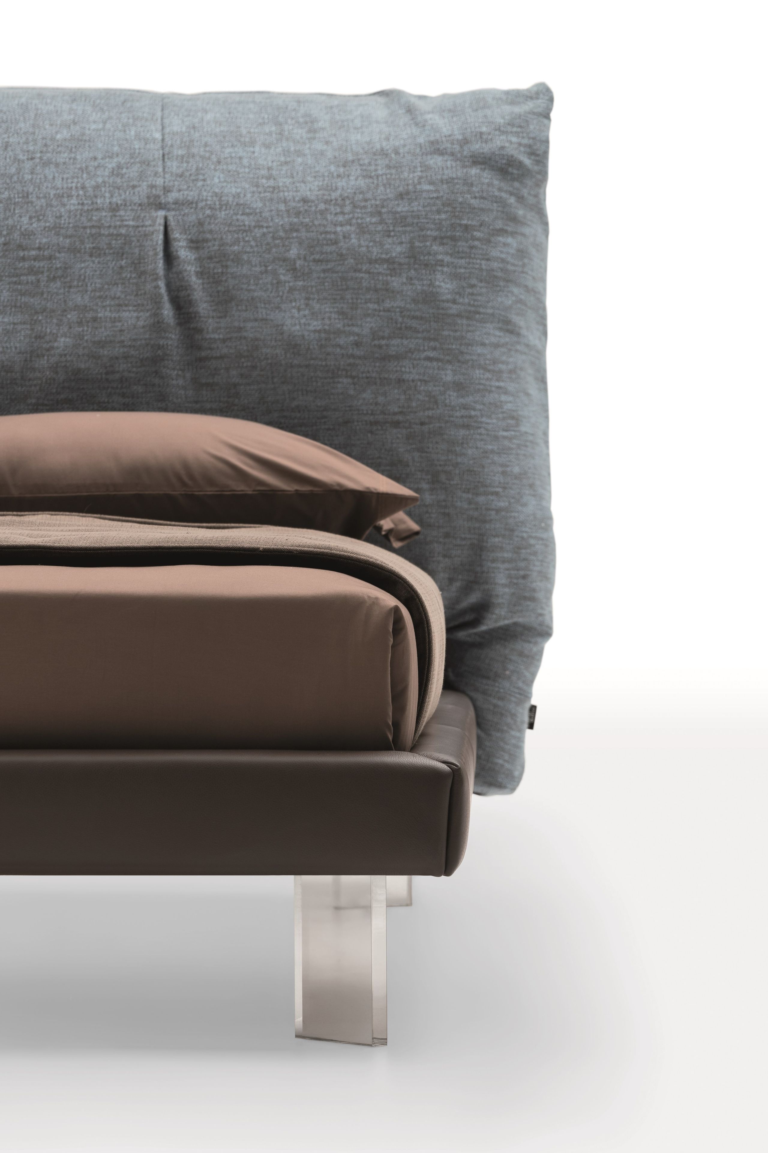 Двуспальная кровать с мягким изголовьем Ditre Italia Papilo ARCH-00111711 - Вид №2