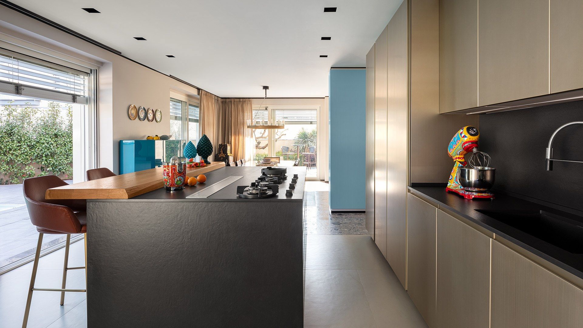 Линейная кухня с островом в комплекте со съемным экраном TM Italia Cucine D90 ARCH-00071217 - Вид №4