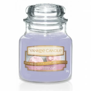 Свеча маленькая в стеклянной банке "Утренняя роза" Sweet Morning Rose 104гр 25-45 часов YANKEE CANDLE  267948 Фиолетовый