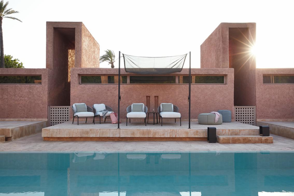 MNST317 1 мест. кресло кремень перец Manutti Radius - Вид №21