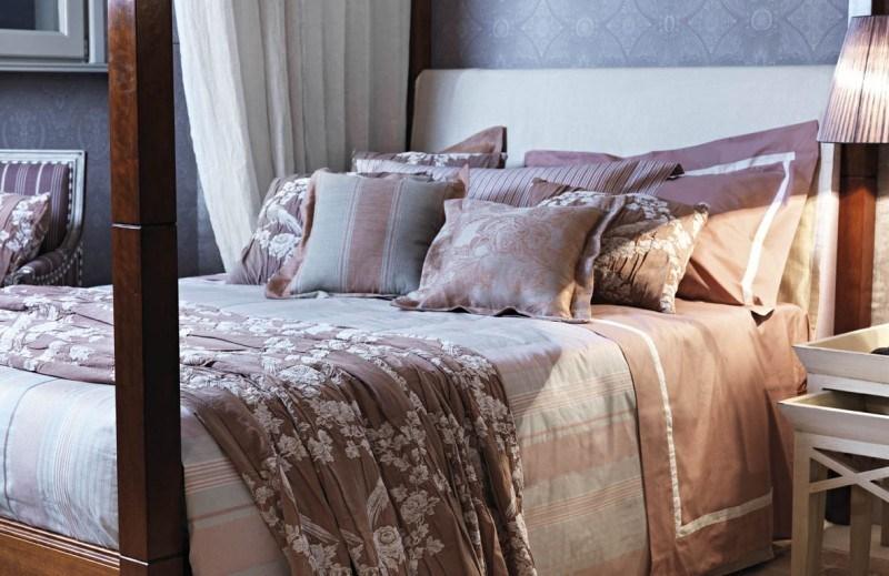 KOHRO Ткань с цветочными мотивами из хлопка и вискозы sun-id-1478773 - Вид №1