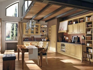 Martini Interiors Кухня из лакированной древесины на заказ с ручками Convivio