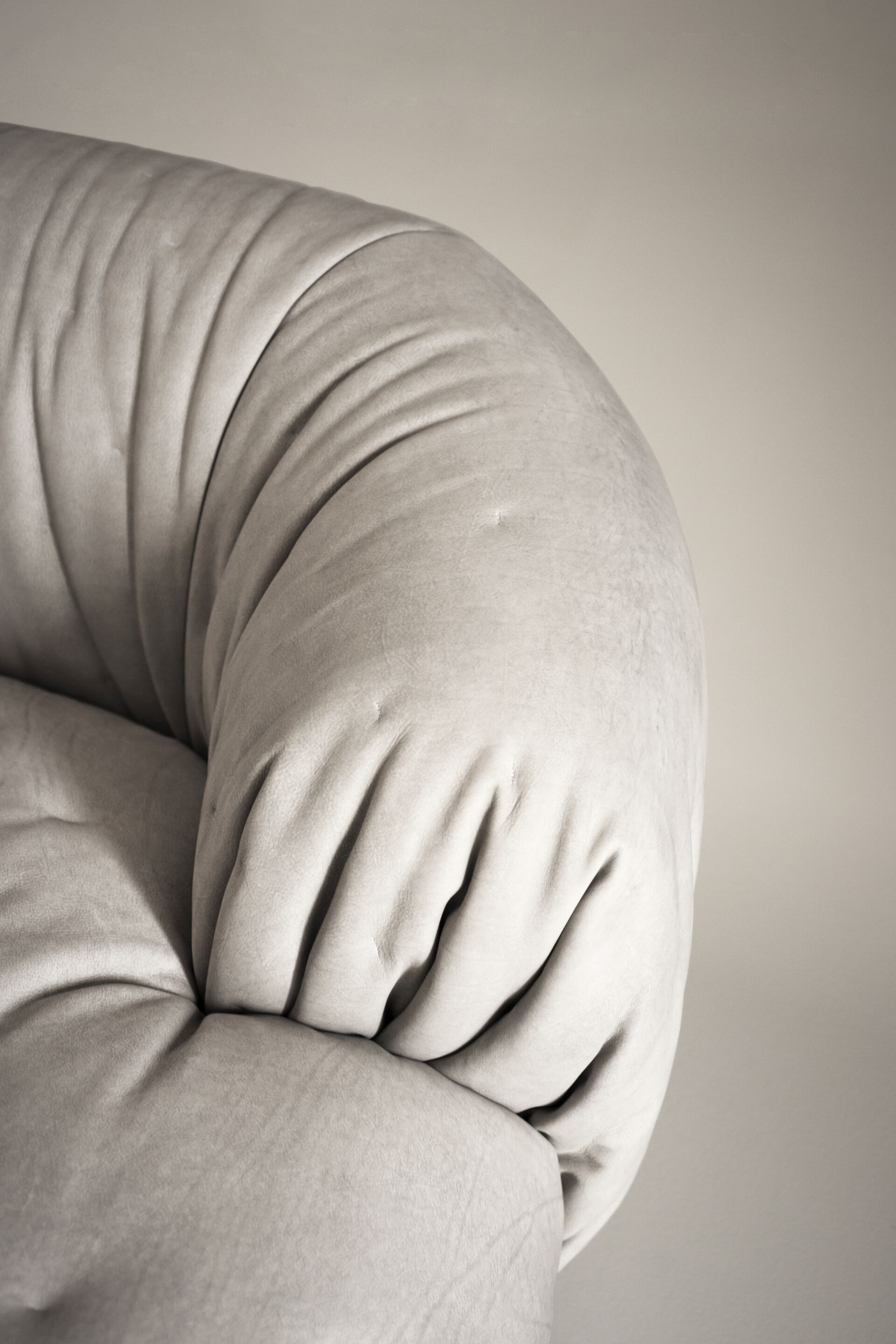 Кожаный диван Baxter ORTIGIA ARCH-00079136 - Вид №2