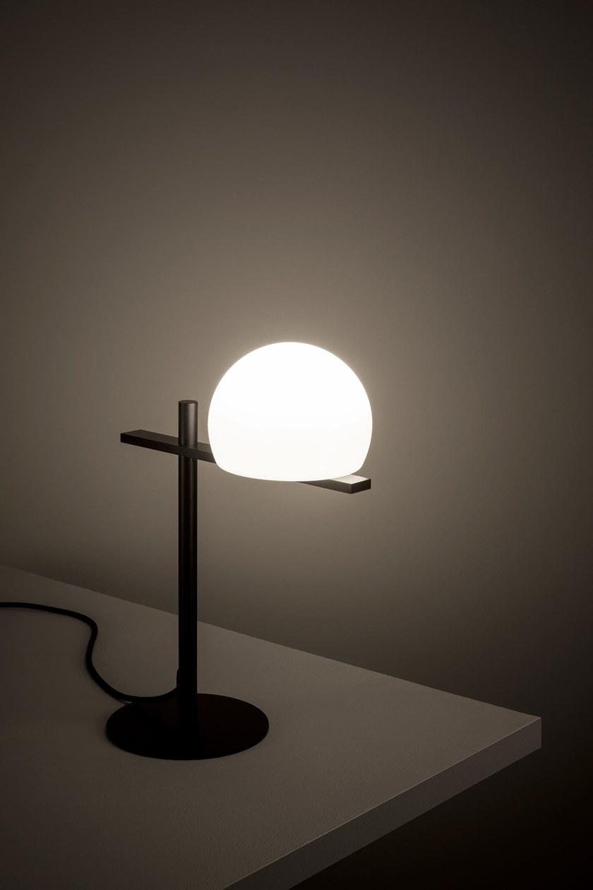 Estiluz Светодиодная настольная лампа из полиэтилена Circ M-3728x - Вид №2