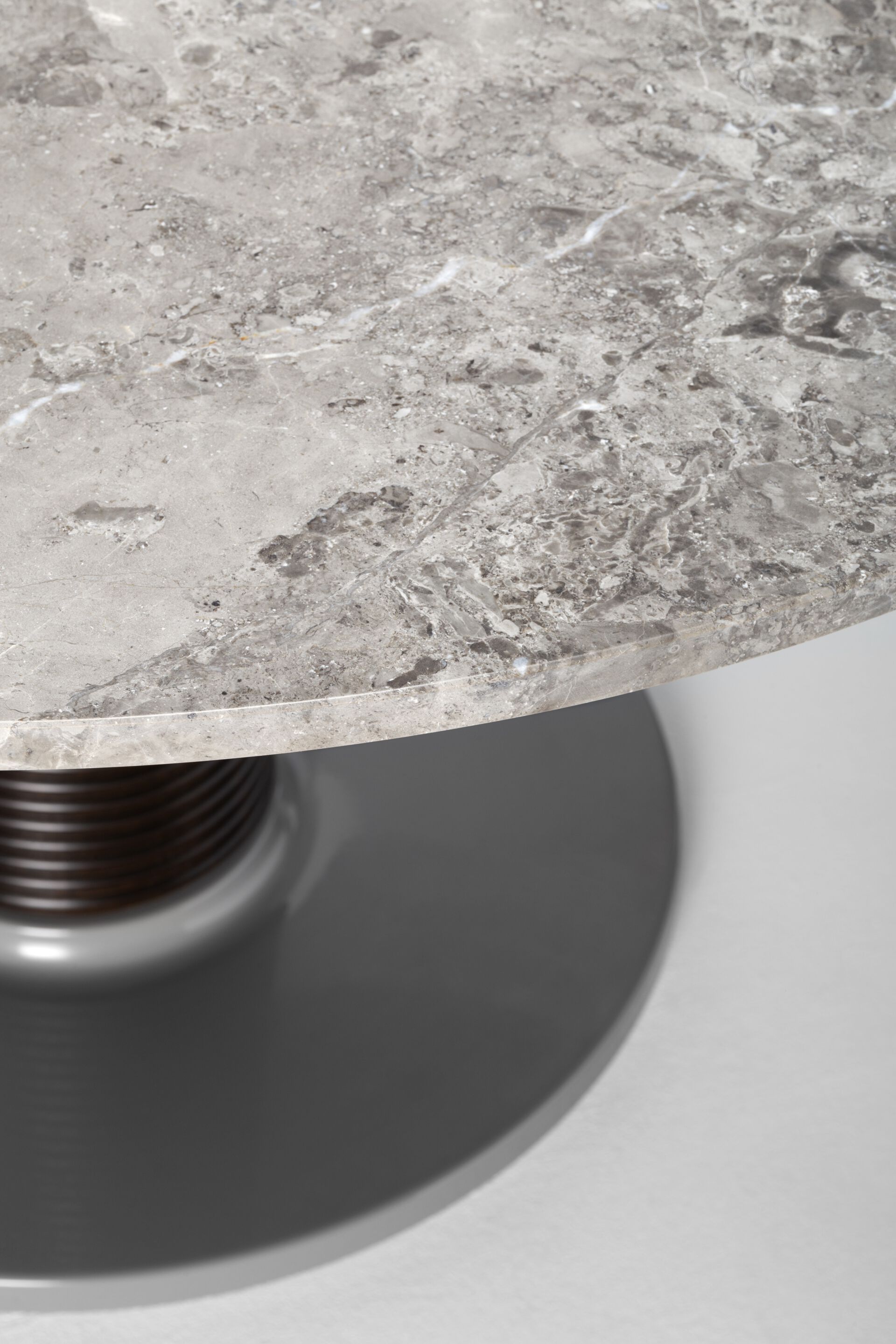 Круглый стол из мрамора и красного дерева Exteta Sunset ARCH-00118082 - Вид №2