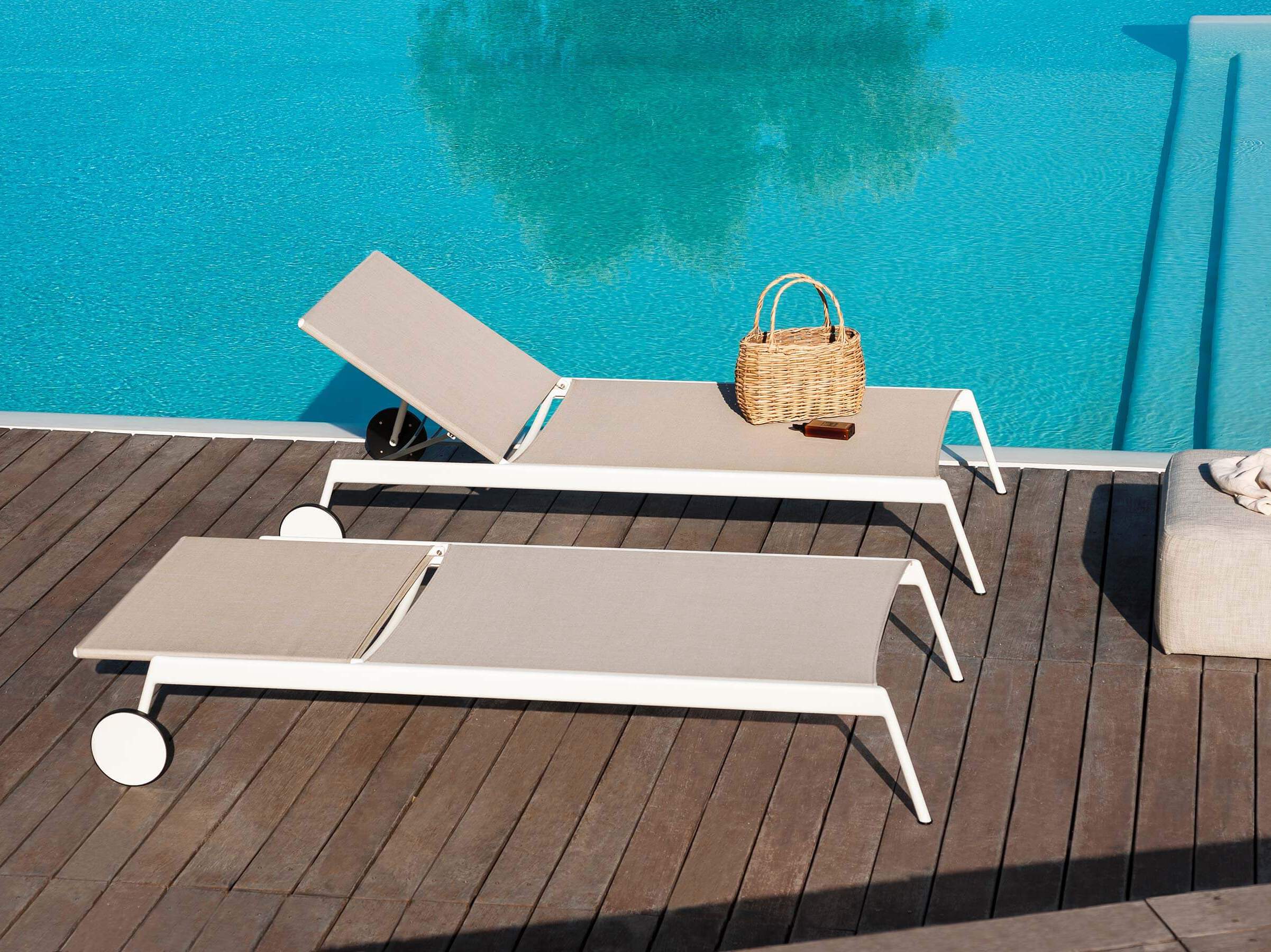 Садовая кровать Batyline® с колесами RODA Piper ARCH-00031901 - Вид №1