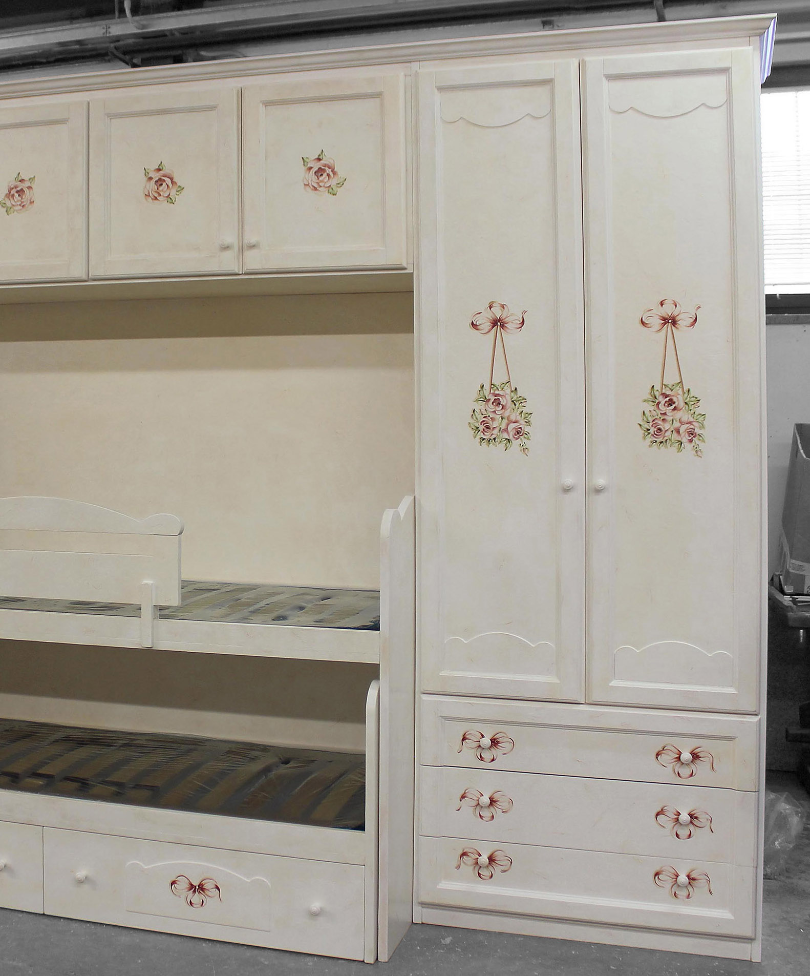 Tifernoit Специальный мостовой шкаф Realizzazioni sun-id-2098465 - Вид №1