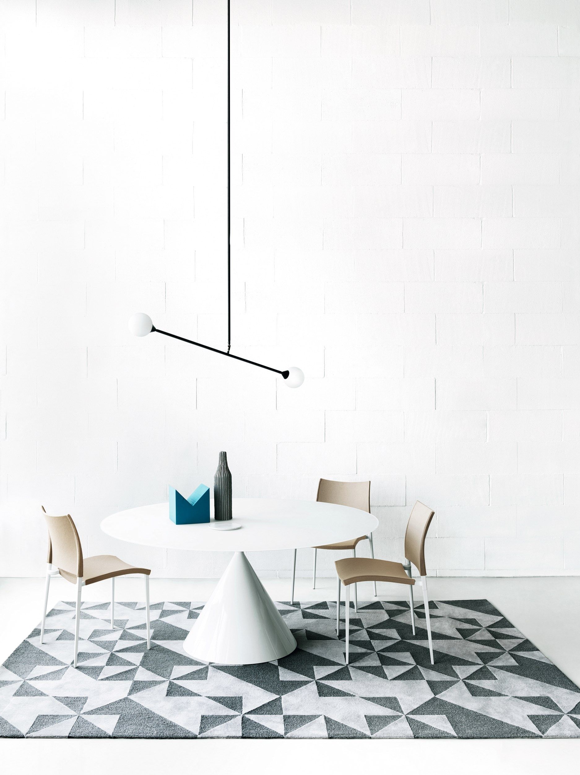 Круглый стол с хрустальной столешницей Desalto глина ARCH-00069308 - Вид №2