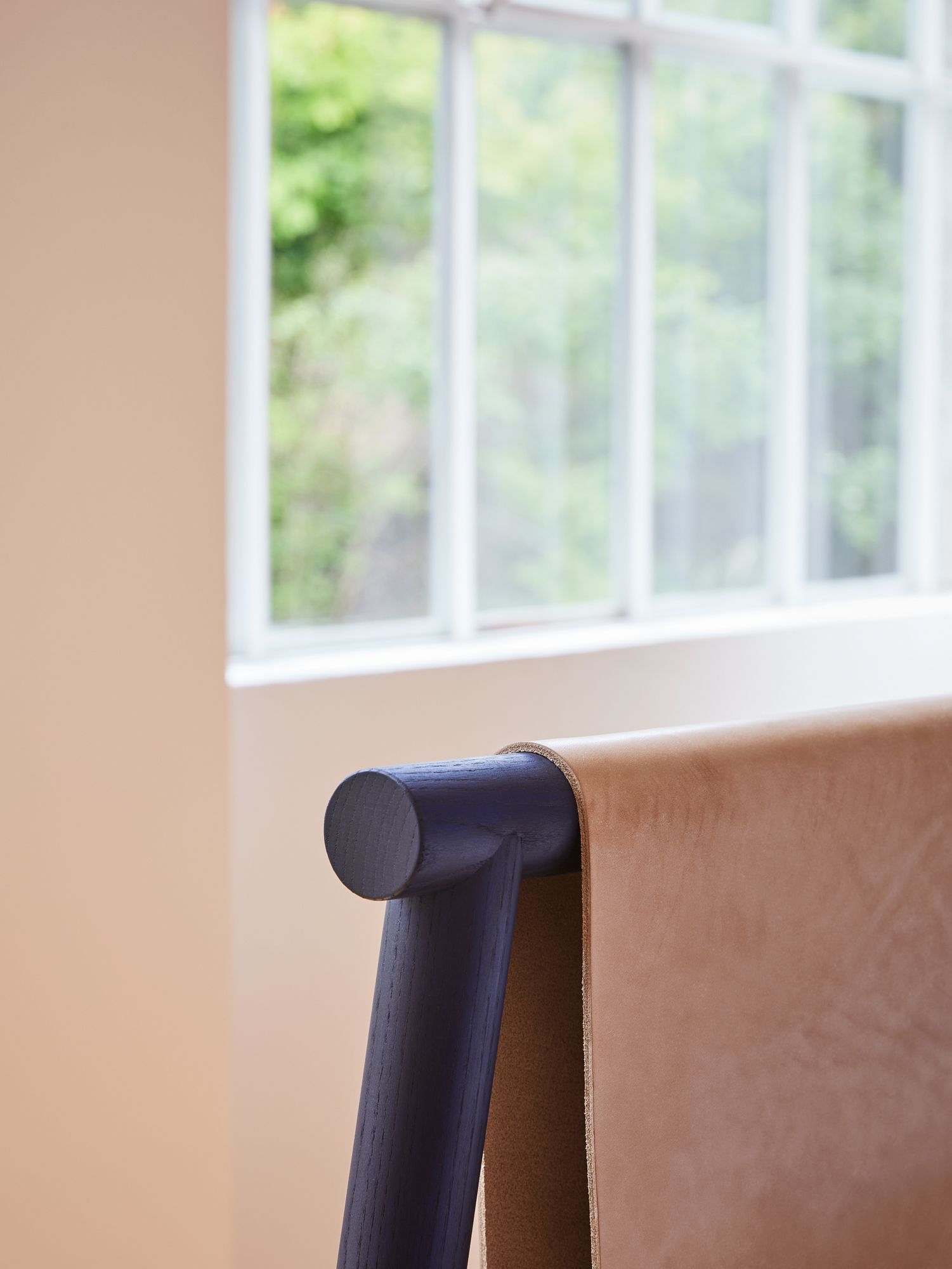 Двуспальная кровать с кожаным и металлическим каркасом Bolzan Джек ARCH-00129638 - Вид №4