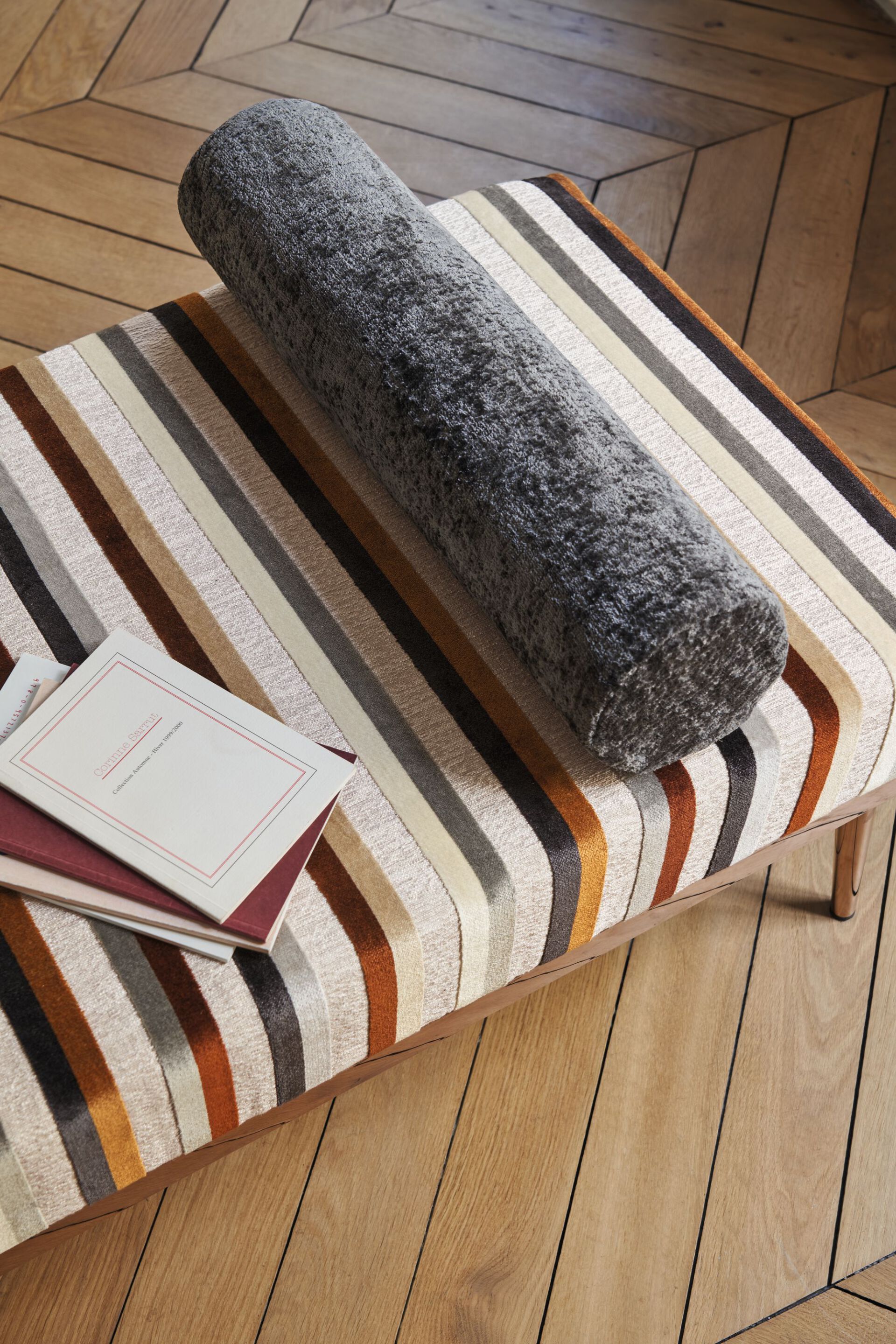 Бархатная полосатая ткань Casamance Point de Vue ARCH-00146060 - Вид №2