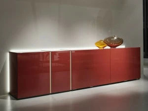 Kettnaker Буфет из лакированной древесины с раздвижными дверцами