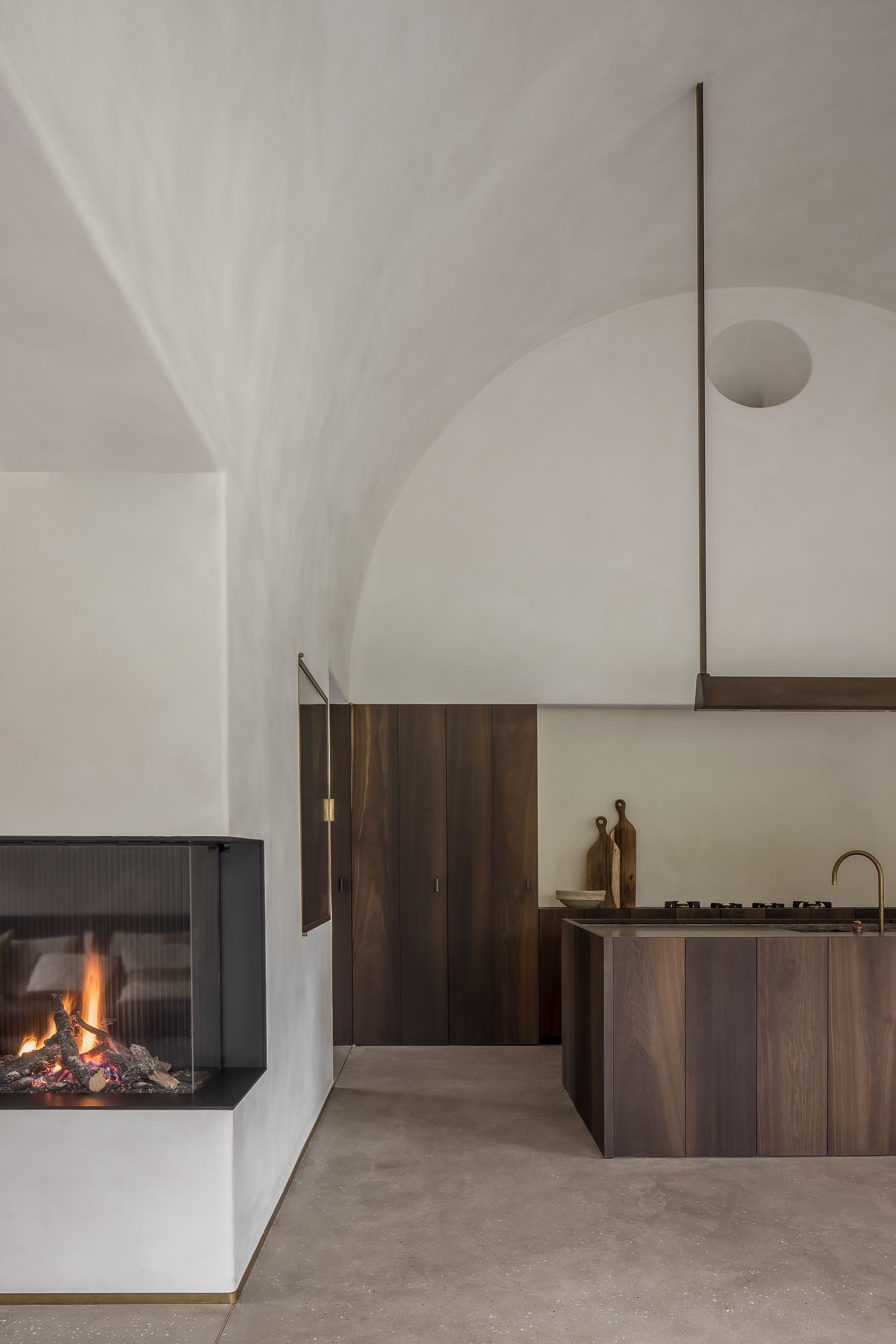 Газовый угловой камин Metalfire ARCH-00059791 - Вид №1