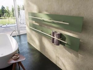 ANTRAX Настенный полотенцесушитель Design