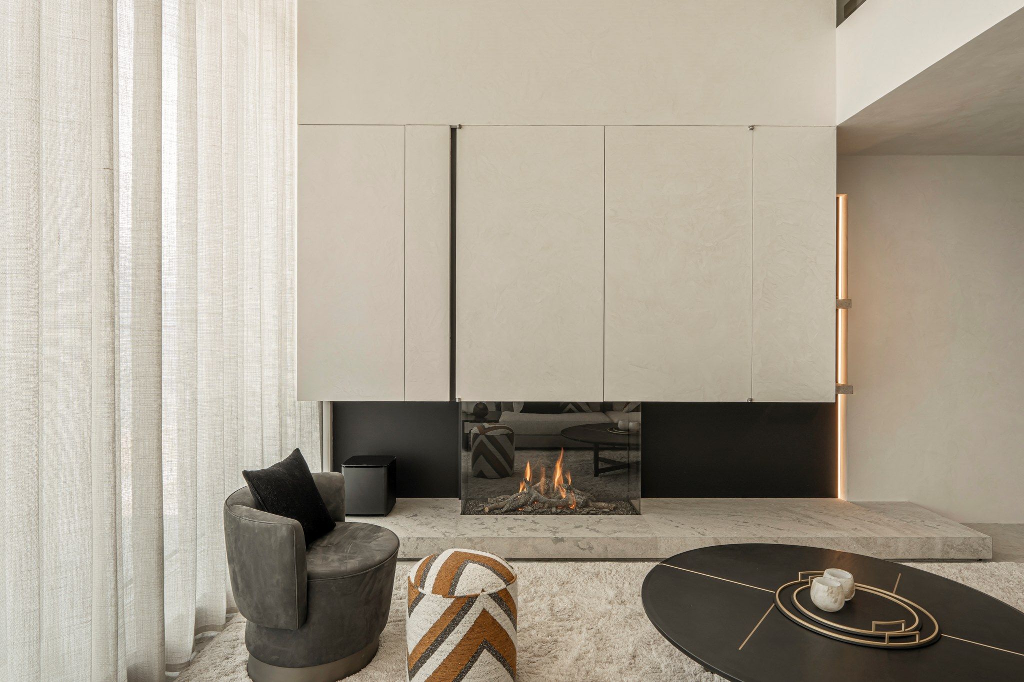 Газовый тройной фасадный камин Metalfire ARCH-00113245 - Вид №1