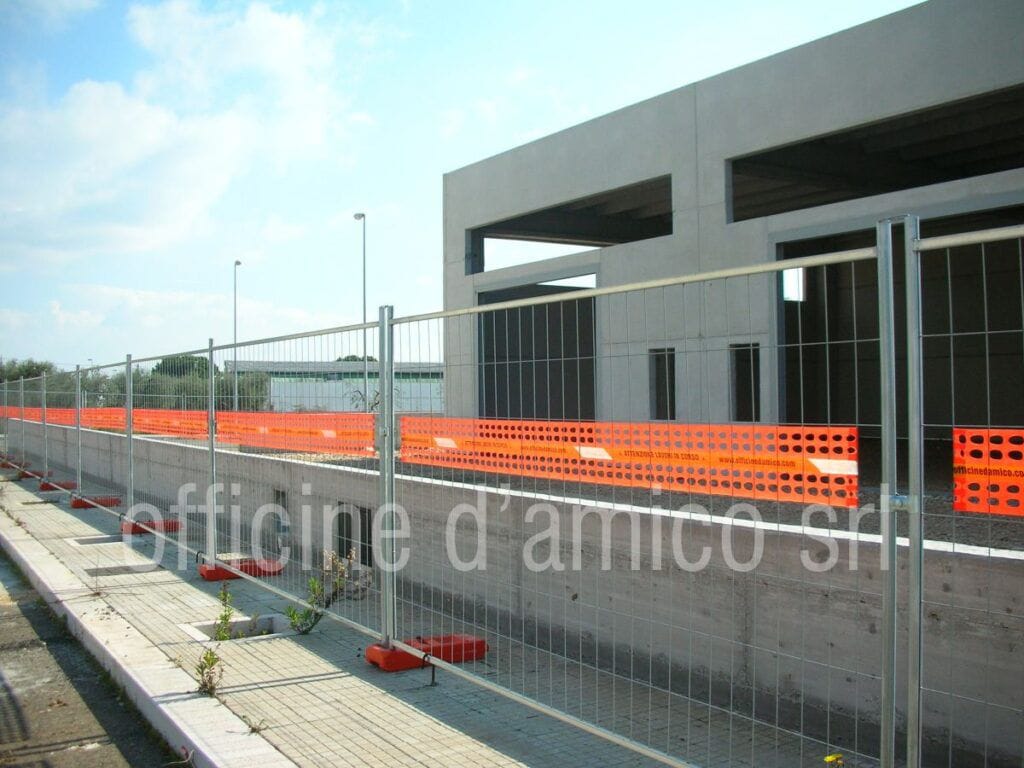 Временный и мобильный забор для строительной площадки OFFICINE D'AMICO Remobil ARCH-00052382 - Вид №2