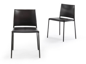 Кожаный стул