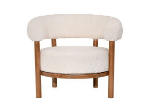 Тканевое кресло с подлокотниками