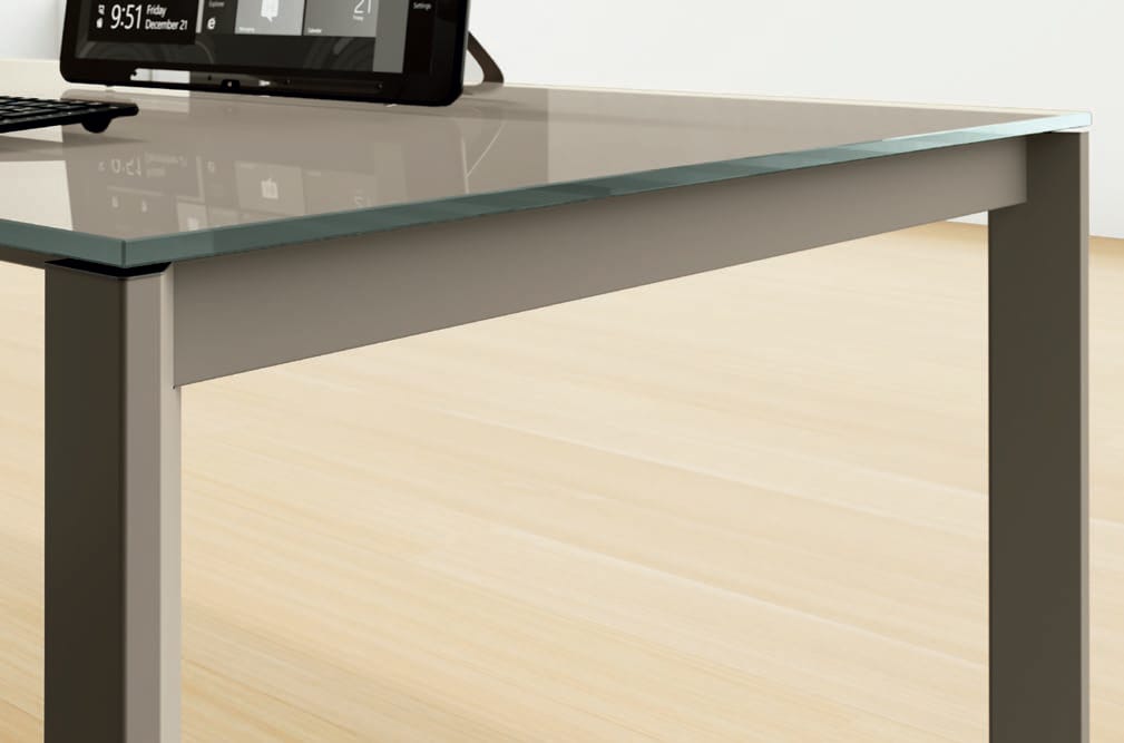 Стеклянный исполнительный стол Las Mobili Oxi ARCH-00024489 - Вид №1