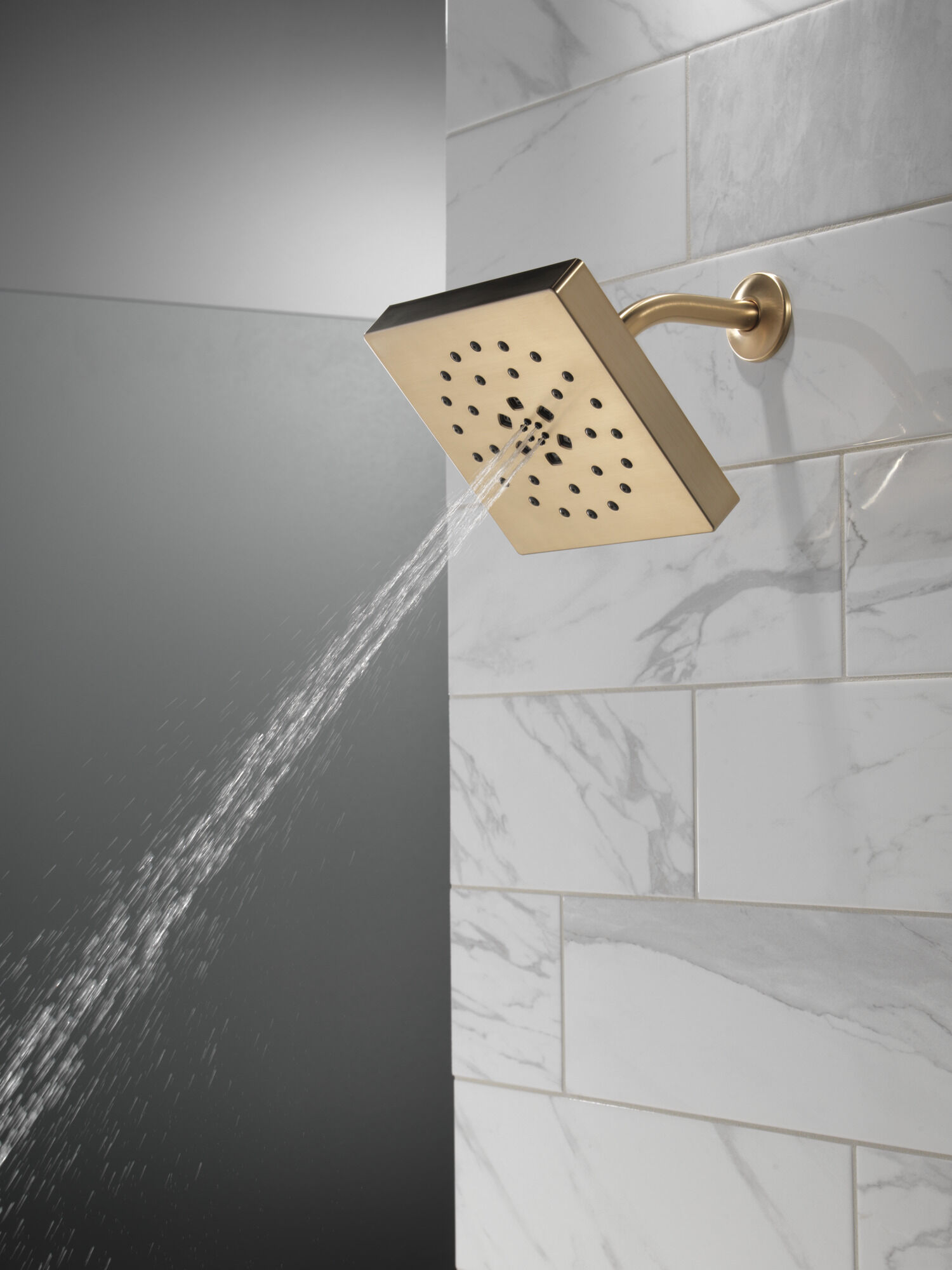 52484-CZ H2Okinetic® 4-х позиционная душевая лейка с UltraSoak ™ Delta Faucet DELTA Шампанское бронза - Вид №3