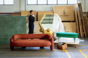 Шестигранное настенное зеркало