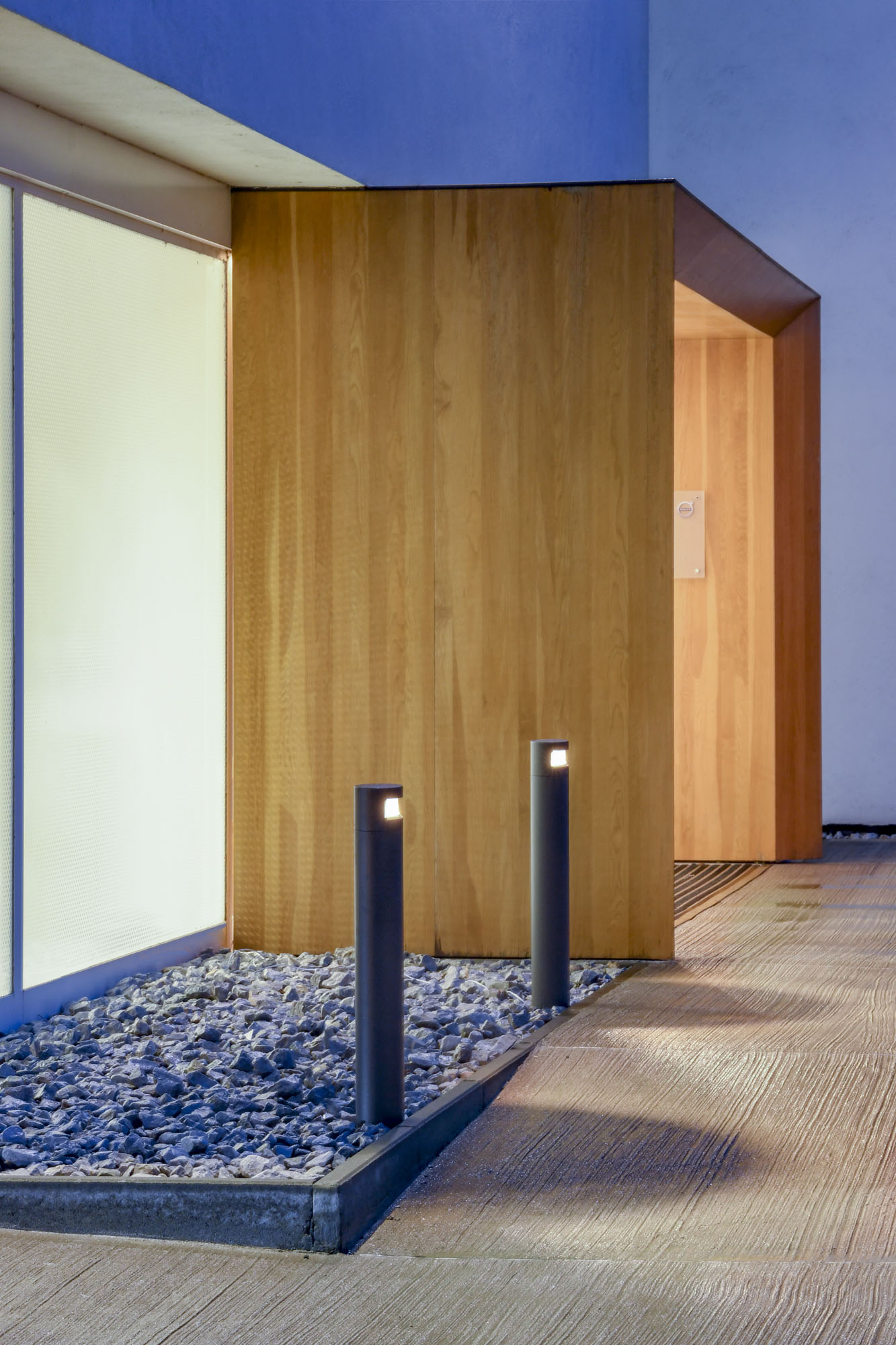 4011111 Мобильный светильник Platek MICRO MENHIR Paletto  MICRO MENHIR H. 150 mm - 1 COB 3000K 1 Opening  - Вид №3