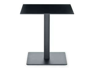 Квадратный стол для контракта