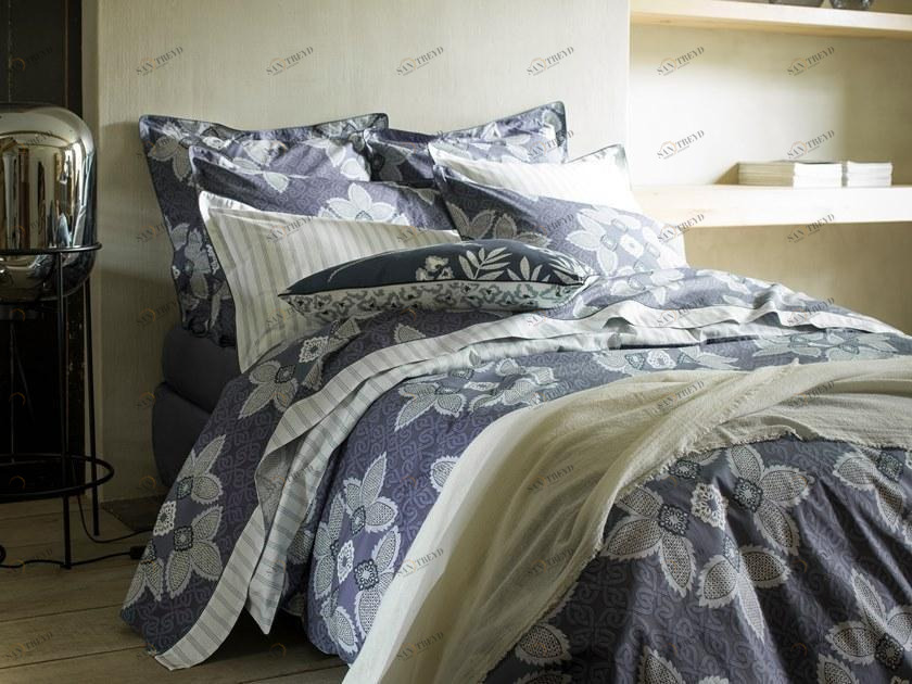 Alexandre Turpault Кровать из хлопка с рисунком и цветочными мотивами Magellan sun-id-1463108