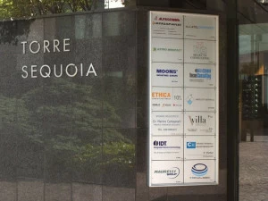 RAVASI Держатель настенной тарелки