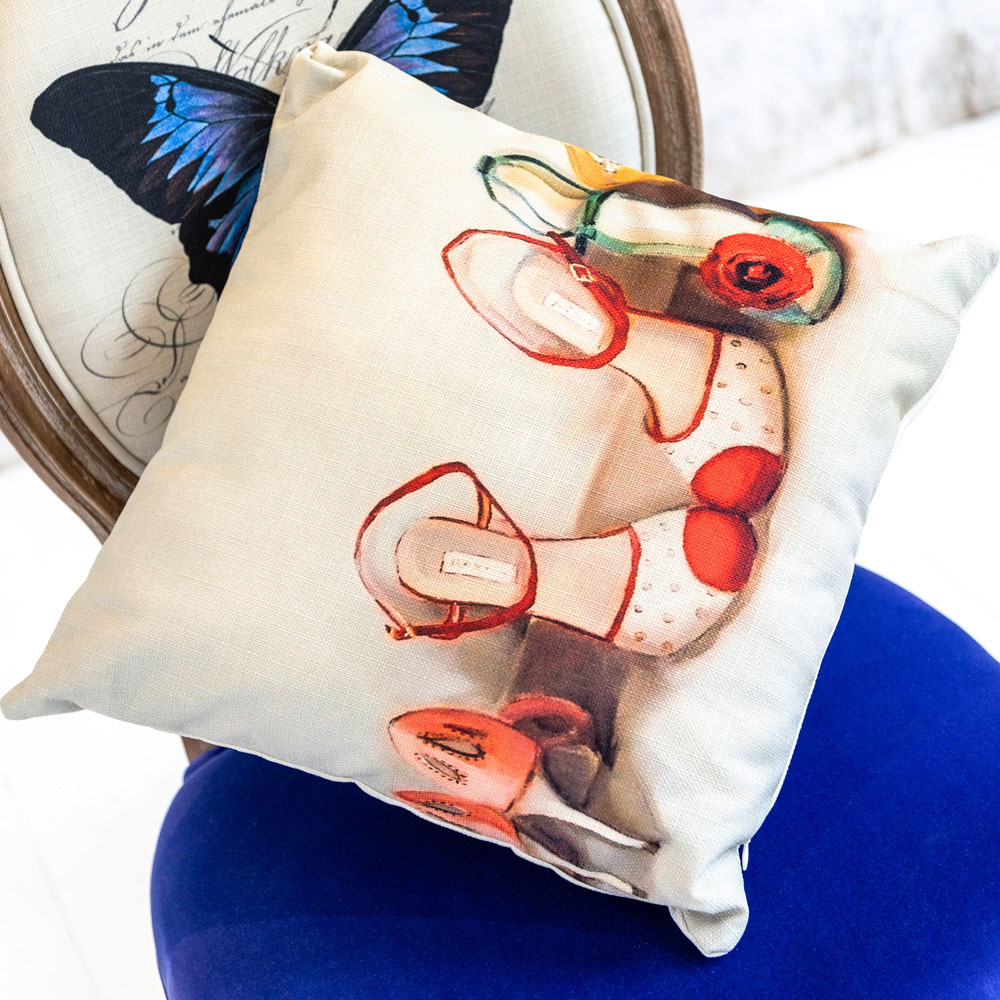 896519572 Арт-подушка «С красным ремешком» Object Desire  - Вид №1