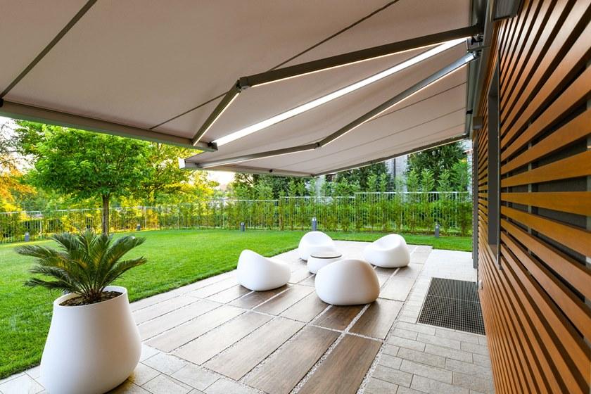 KE Outdoor Design Моторизованный тент-бокс с кронштейнами Tende a cassonetto sun-id-1435820 - Вид №16