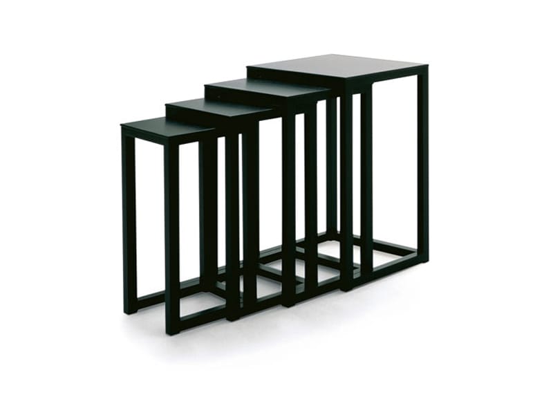 Деревянный штабелируемый журнальный столик Wittmann SATZTISCHE ARCH-00021091