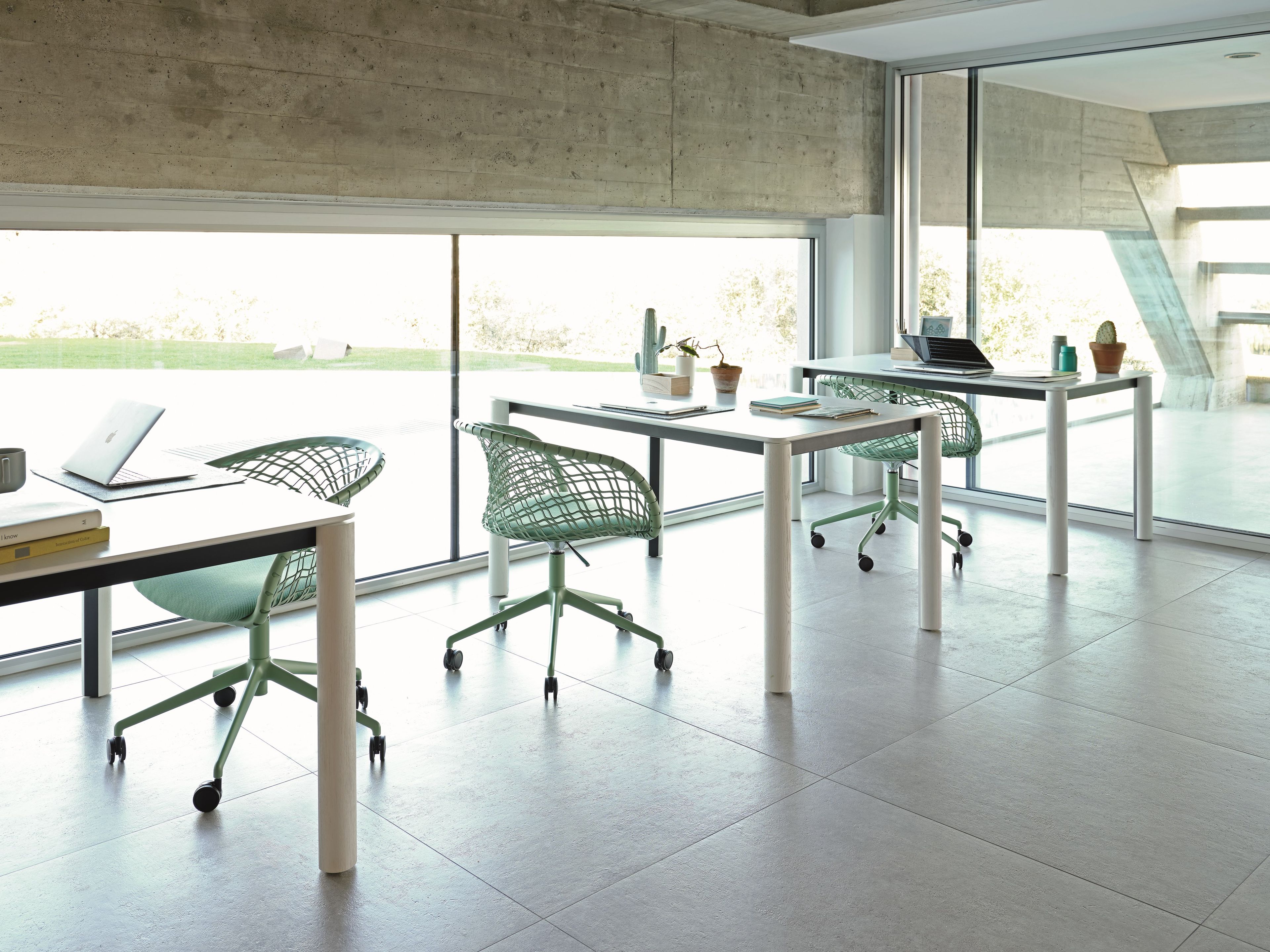 5-спицевое вращающееся офисное кресло с колесами Midj P47 ARCH-00046801 - Вид №1