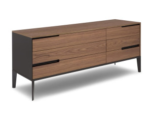 Комод из орехового дерева со встроенными ручками