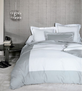 AMB_ME_200 КПБ пододеяльник 200/220 бело-серый прост 240/300 2 нав 50/73 сатин 280TC Blanc des Vosges