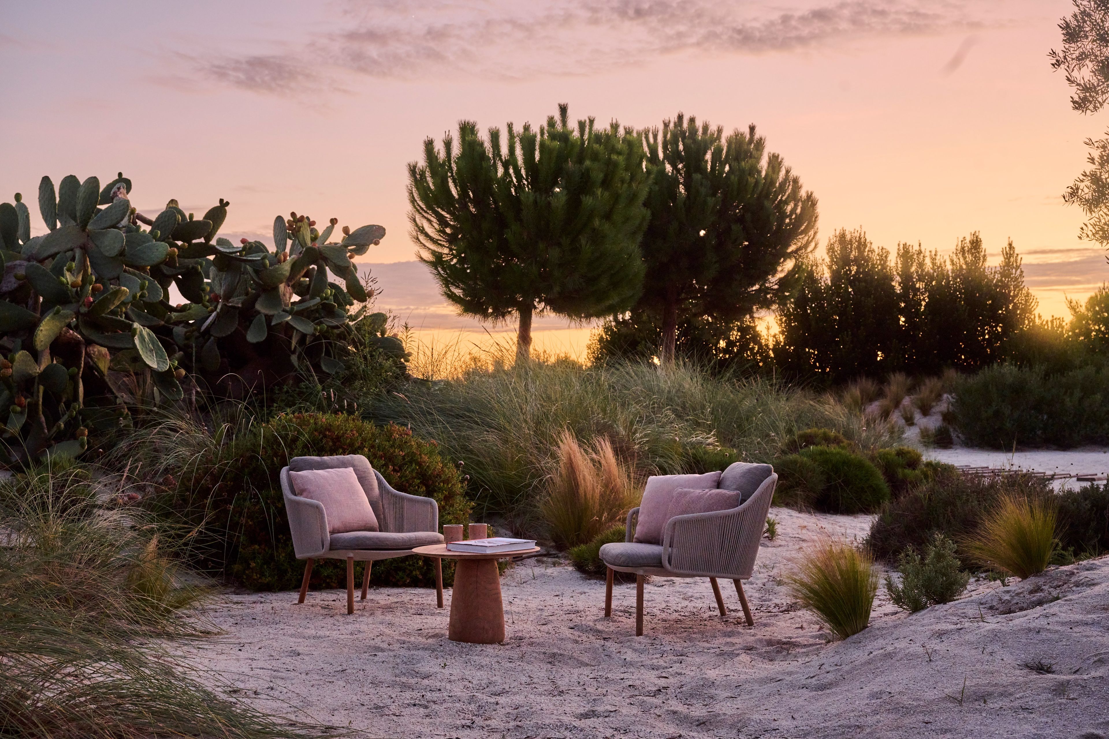 Круглый низкий стол из тикового дерева TRIBÙ дюны ARCH-00061689 - Вид №10