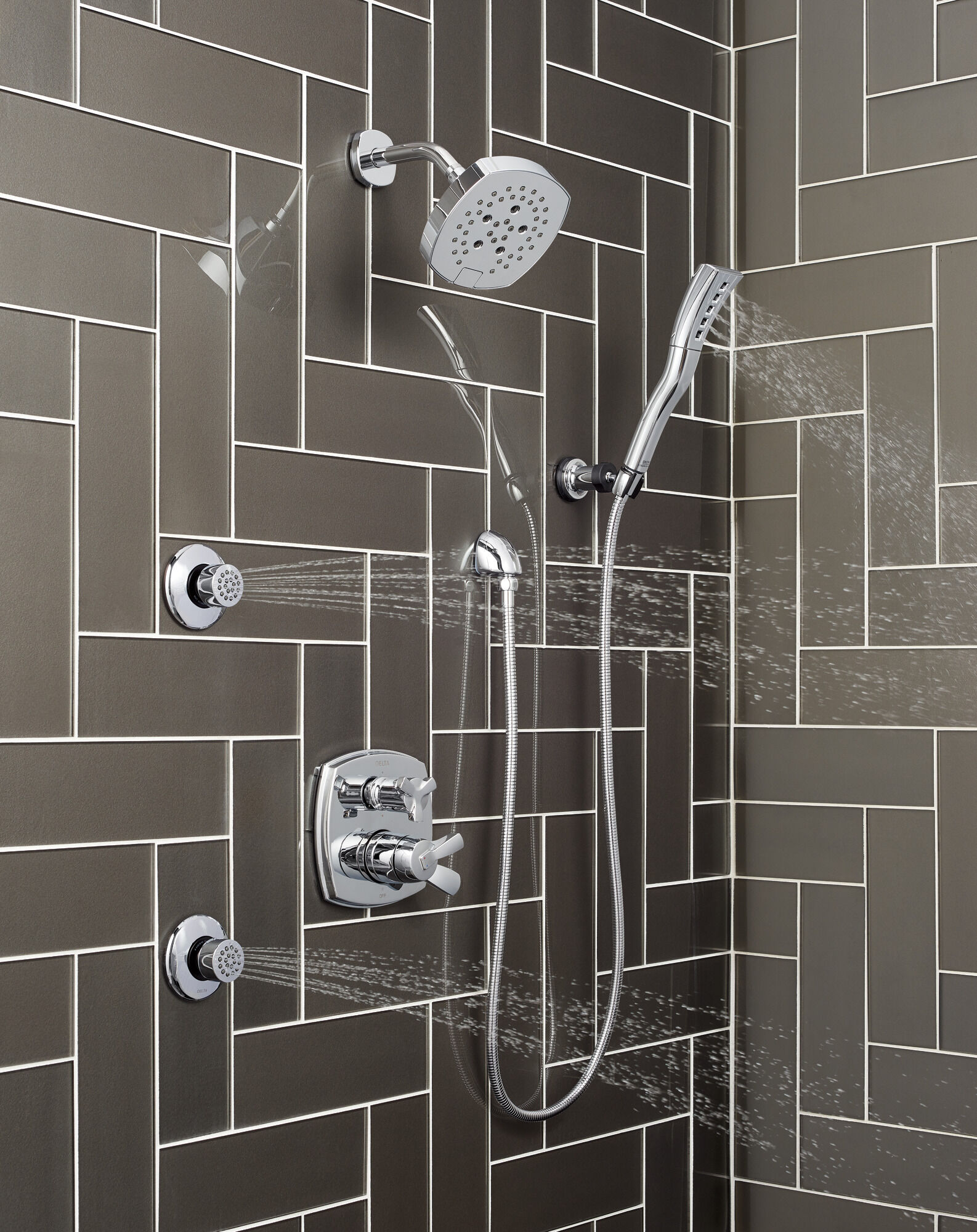 52663-RB Насадка для душа H2Okinetic с 5 настройками Delta Faucet Universal Showering Венецианская бронза  - Вид №3