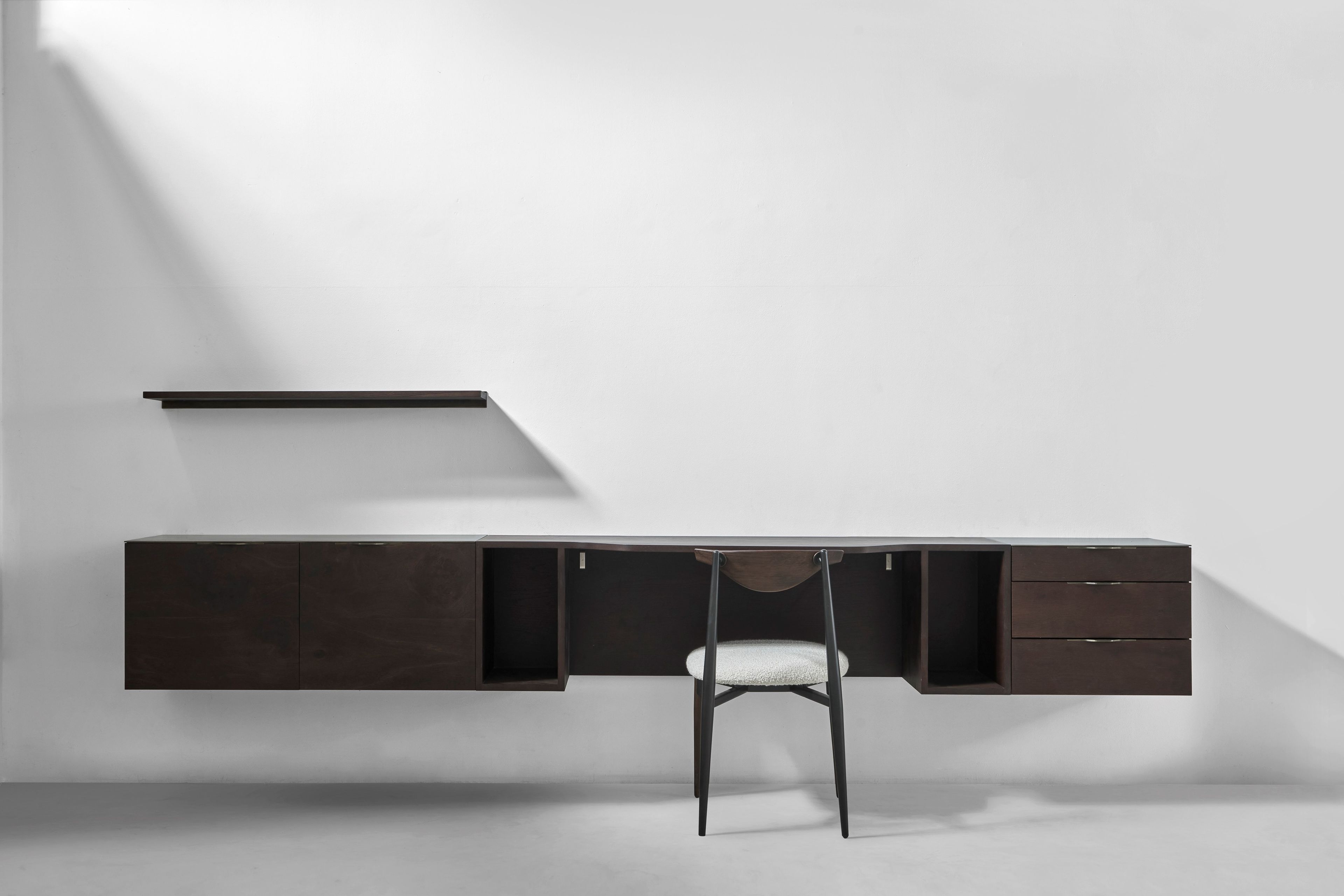 Дубовая полка District Eight Drift ARCH-00146089 - Вид №2