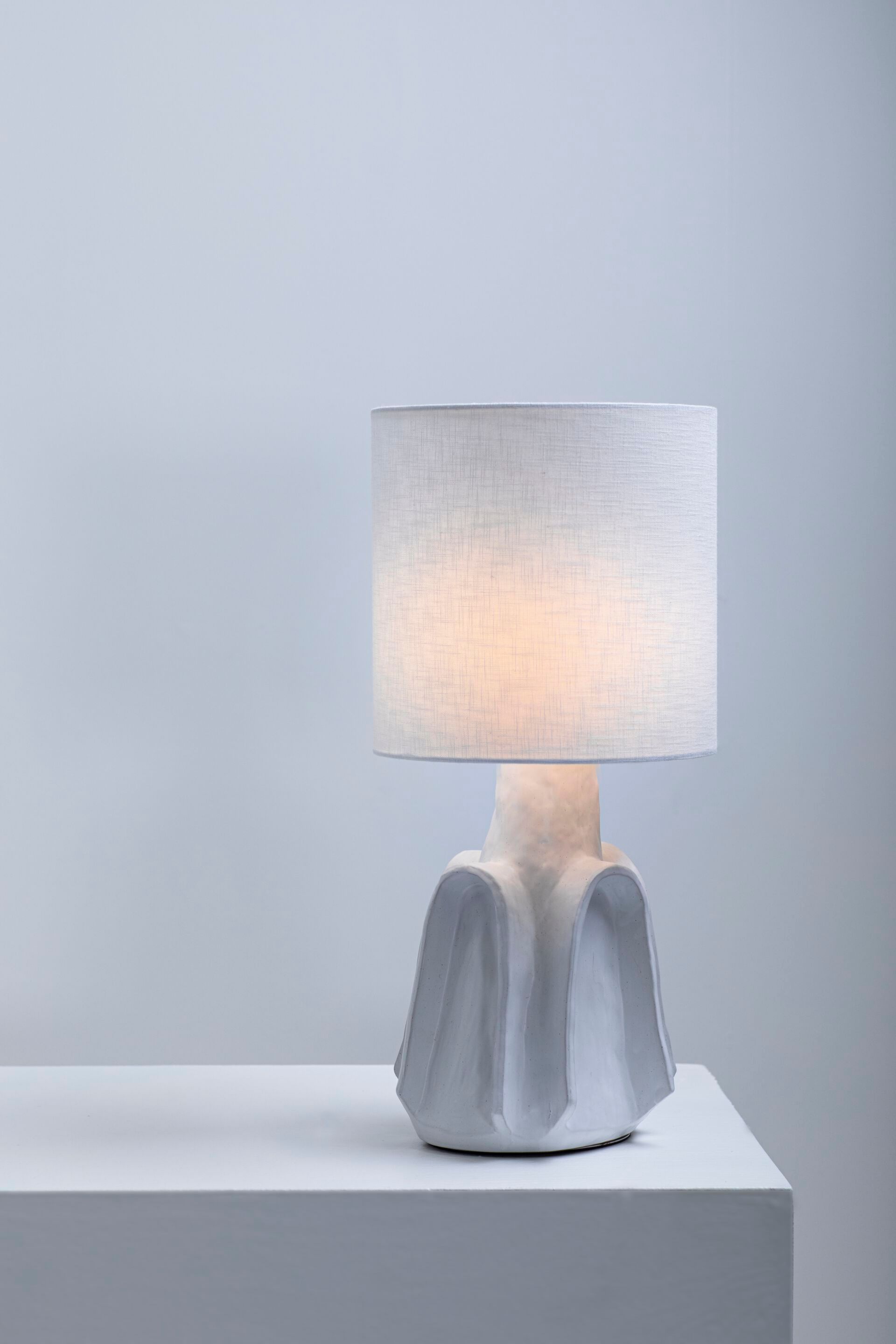 Каменная настольная лампа Serax Lighting by Marie Michielssen ARCH-00101044 - Вид №1