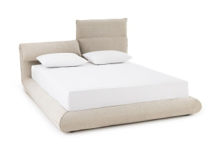 Двуспальная мягкая кровать из ткани с регулируемым изголовьем