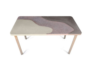 Бетонный стол